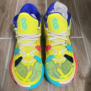 Nike Kids' Yellow and Blue Sneakers